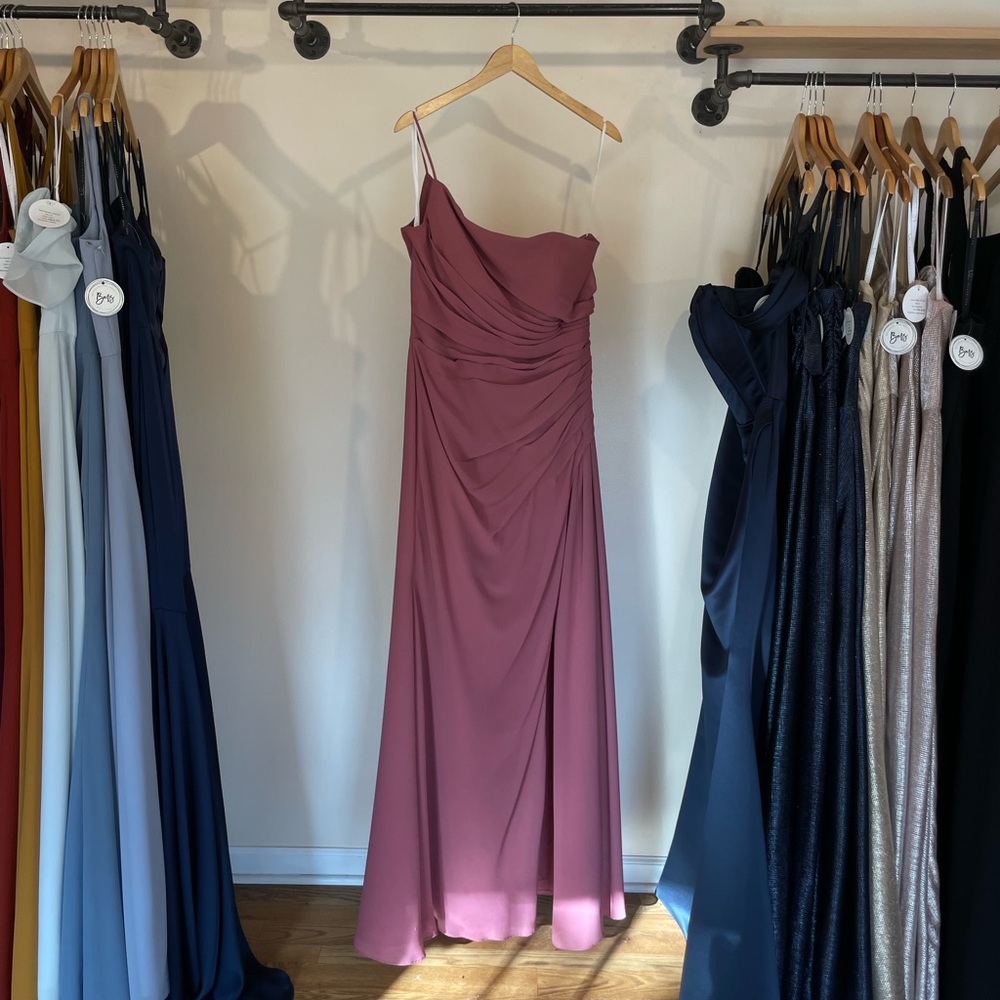 Hayley Paige Occasions Bridesmaid Formal Evening Chiffon Dress